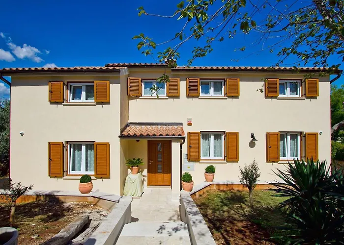 Feriehus Avemar Pula